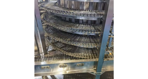 小型網帶式辣椒烘干機跨界賦能，與連翹原料完美結合